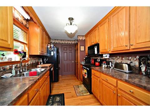 157 Red Rile Trl, Sylva, NC 28779 photo 6