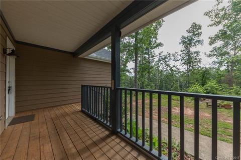 239 Aster Ln, Tryon, NC 28782 photo 4
