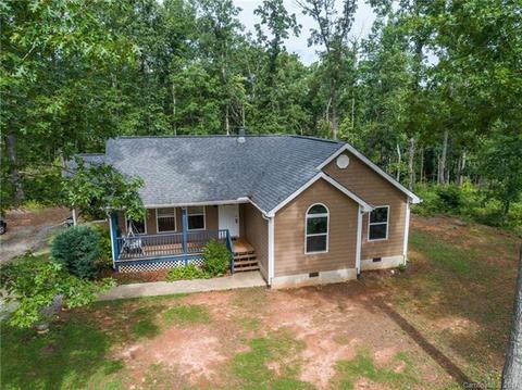 239 Aster Ln, Tryon, NC 28782 photo 1