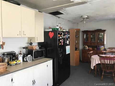 206 Roswell Rd, Harmony, NC 28634 photo 5