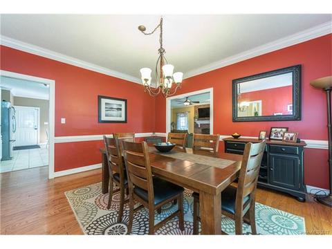 1672 Sharon Ln, Lancaster, SC 29720 photo 4