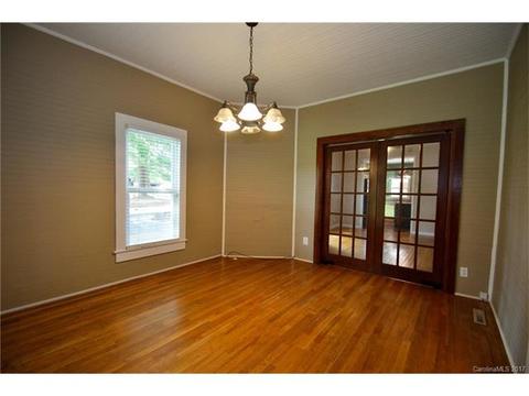 1733 Travis Rd, Conover, NC 28613 photo 6