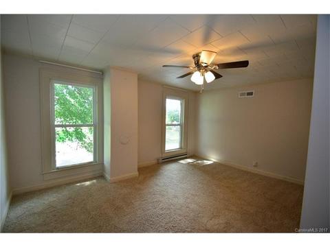 1733 Travis Rd, Conover, NC 28613 photo 13