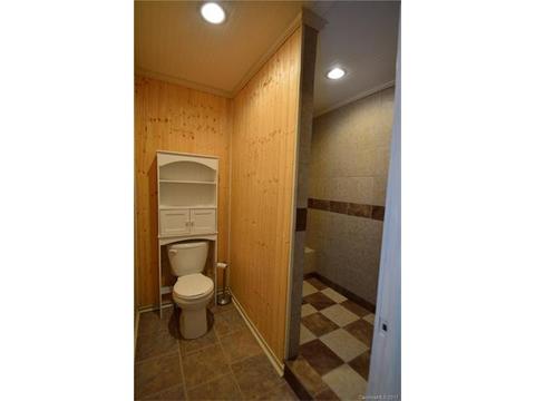 1733 Travis Rd, Conover, NC 28613 photo 10