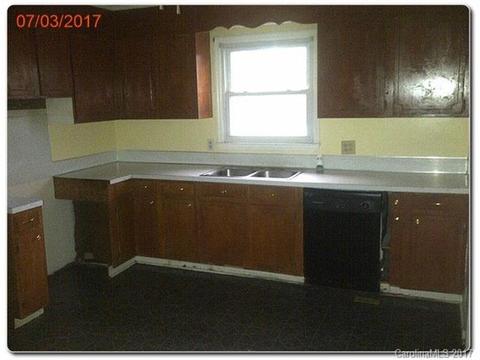 442 Christopher Rd, Shelby, NC 28152 photo 3