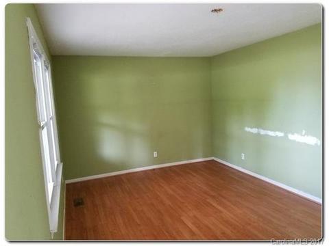 442 Christopher Rd, Shelby, NC 28152 photo 2
