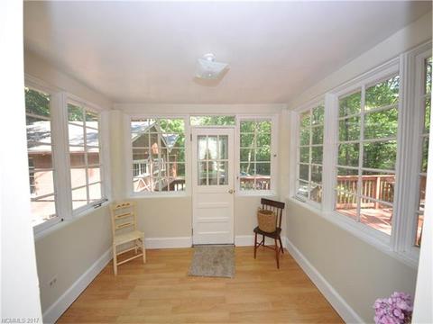 2274 Deep Gap Rd, Flat Rock, NC 28731 photo 9