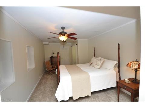 2274 Deep Gap Rd, Flat Rock, NC 28731 photo 19