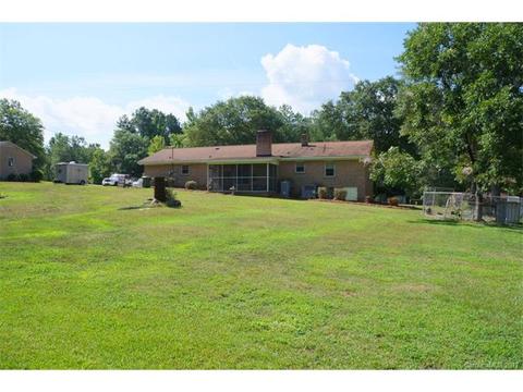 258 Cauthen St, Lancaster, SC 29720 photo 4