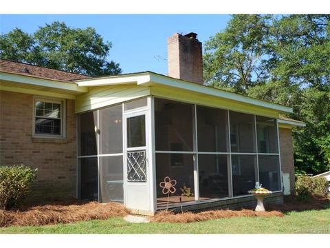 258 Cauthen St, Lancaster, SC 29720 photo 3