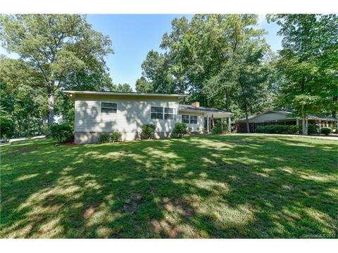 514 Plantation Rd, Lancaster, SC 29720 photo 2