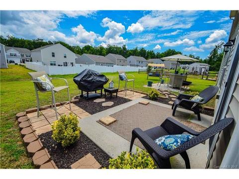 413 Lindpoint Ln, Monroe, NC 28110 photo 4