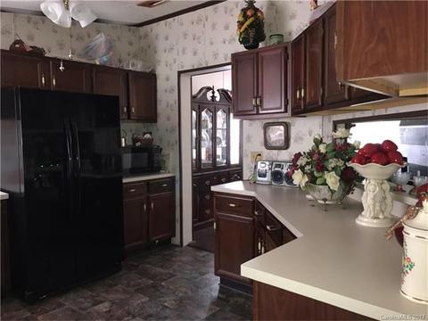 1135 Old Post Rd, Cherryville, NC 28021 photo 10