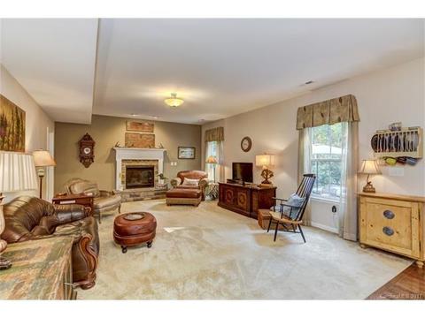939 Pinkney Pl, Stanley, NC 28164 photo 7