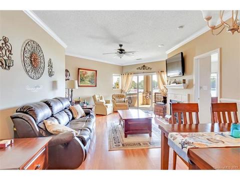 1309 Torrence Cir #10, Davidson, NC 28036 photo 8