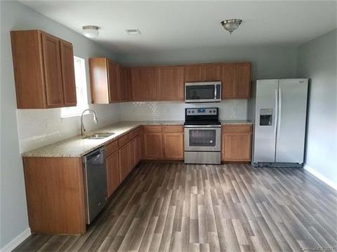 1909 Temple St, Monroe, NC 28110 photo 3