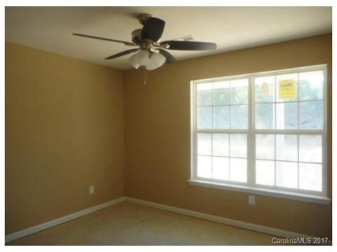 1383 Foxbrook Cir, Lancaster, SC 29720 photo 5