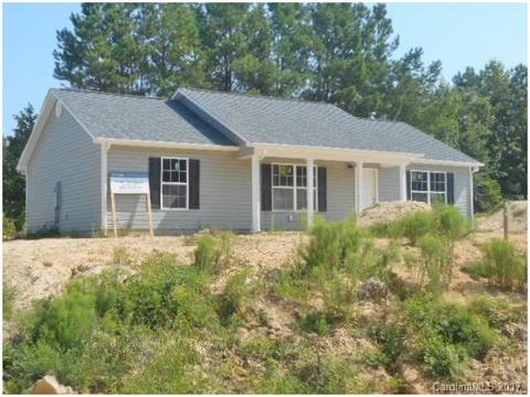 1383 Foxbrook Cir, Lancaster, SC 29720 photo 2