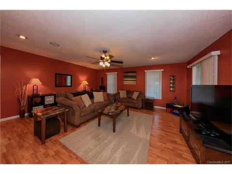 121 Shenandoah Loop, Troutman, NC 28166 photo 11