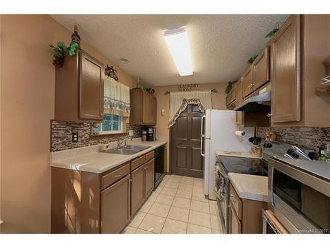 121 Shenandoah Loop, Troutman, NC 28166 photo 8