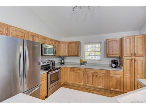 10734 Paxtons Pl, Davidson, NC 28036 photo 7