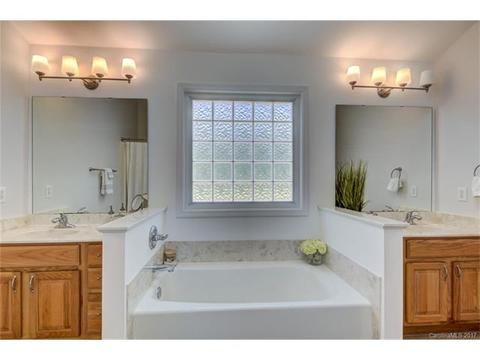 10734 Paxtons Pl, Davidson, NC 28036 photo 15