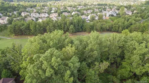 321 Golfview Crest Dr, Tega Cay, SC 29708 photo 7