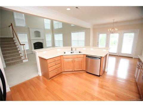2523 Fallbrook Pl, Concord, NC 28027 photo 9