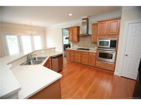 2523 Fallbrook Pl, Concord, NC 28027 photo 8