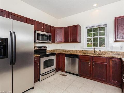 511 Windsor Forest Ct, Fletcher, NC 28732 photo 9