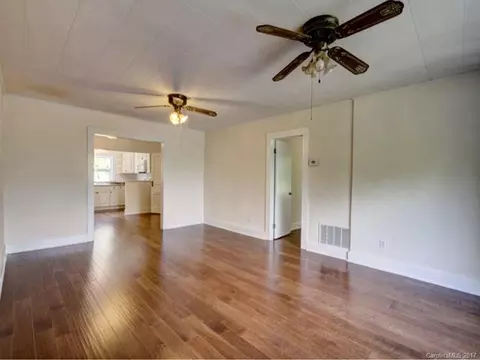 21 Apollo Dr, Sylva, NC 28779 photo 3