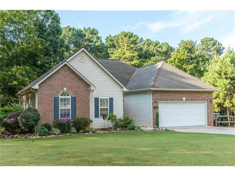 7166 Pine Ridge Dr, Denver, NC 28037 photo 3
