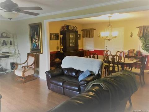 1175 Double Circle Dr, Conover, NC 28613 photo 13