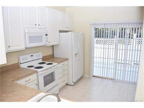 224 Dawn Mist Ln, Fort Mill, SC 29708 photo 3