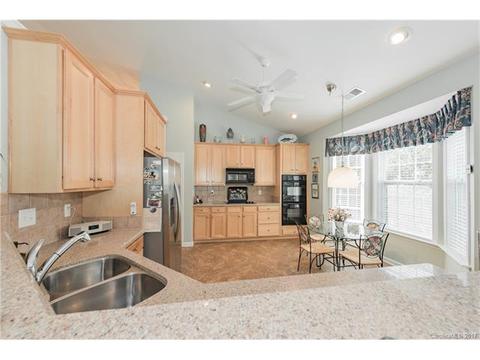 858 Platinum Dr, Fort Mill, SC 29708 photo 17