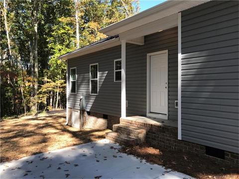 501 E Chestnut St, Stanley, NC 28164 photo 4