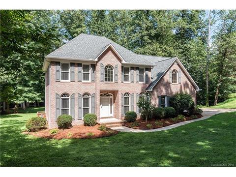 5390 Stone Brook Ct, Davidson, NC 28036 photo 1