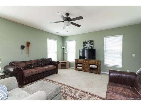3326 Streamside Dr, Davidson, NC 28036 photo 6