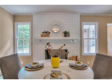 836 E John St, Matthews, NC 28105 photo 7