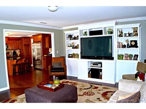 3252 Saddlebrook Dr, Midland, NC 28107 photo 9
