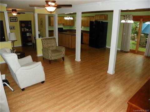 985 Duchess Dr, Mount Pleasant, NC 28124 photo 4