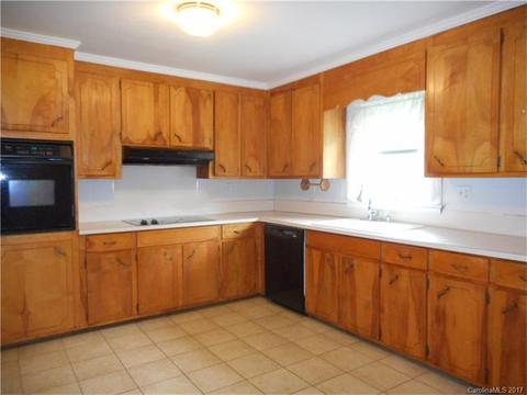 9028 Surface Hill Rd, Mint Hill, NC 28227 photo 8
