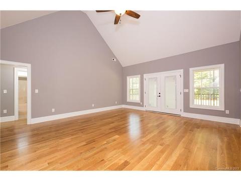 300 Ormand Rd, York, SC 29745 photo 5