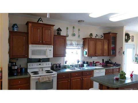 1093 Tabor Rd, Olin, NC 28660 photo 12