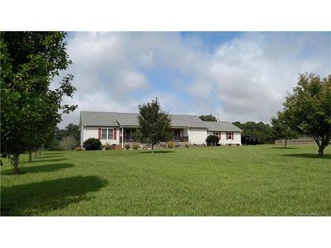 1093 Tabor Rd, Olin, NC 28660 photo 1