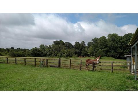 1093 Tabor Rd, Olin, NC 28660 photo 3