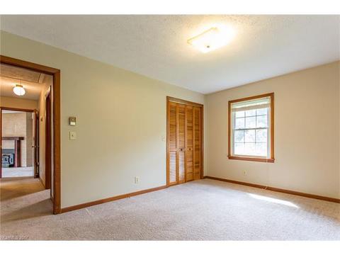 56 Tree Haven Dr, Brevard, NC 28712 photo 6