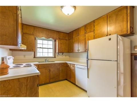 56 Tree Haven Dr, Brevard, NC 28712 photo 9