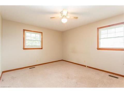 56 Tree Haven Dr, Brevard, NC 28712 photo 14