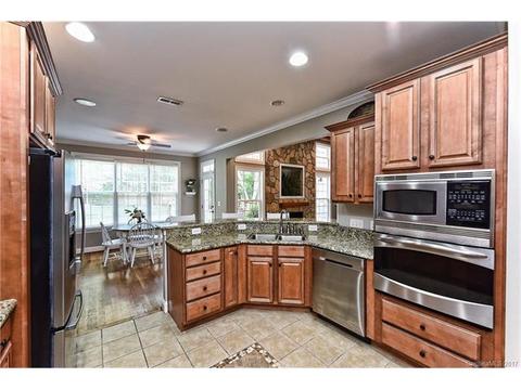 20216 Biscayne Dr, Cornelius, NC 28031 photo 10